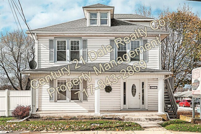Building Photo - Completeley Renovated 4 Bedroom Home in No...