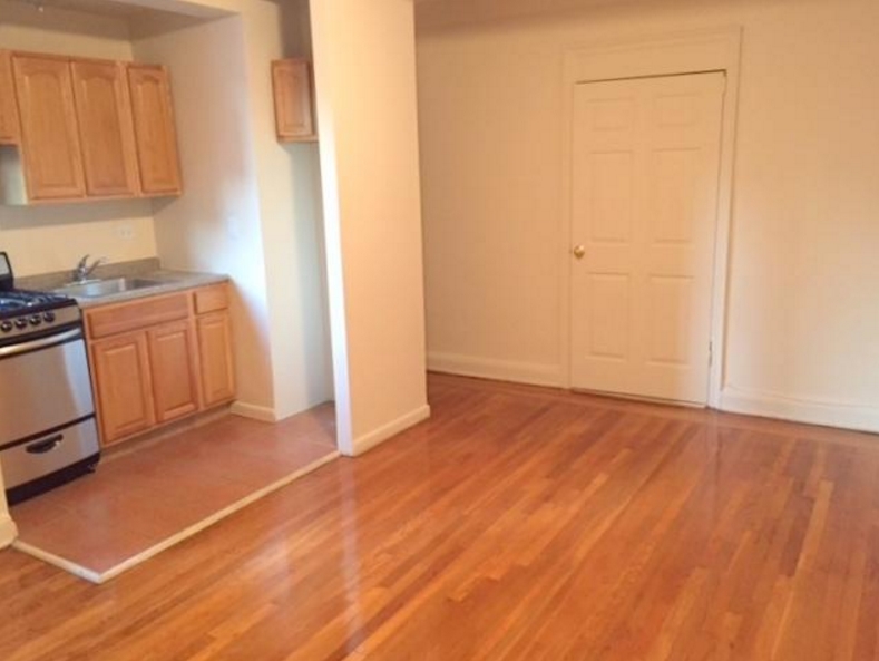 Primary Photo - 712 2nd Ave