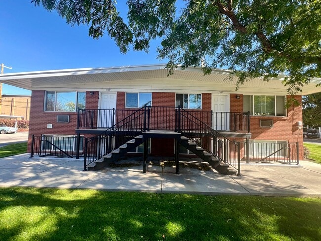 Remodeled unit in Millcreek - Remodeled unit in Millcreek Apartment