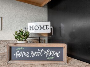 Building Photo - 12603 Telge Rd