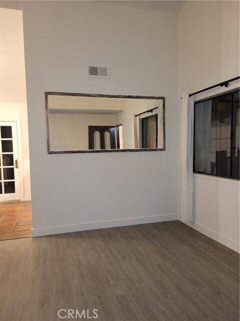 Building Photo - 3004 Geraldo