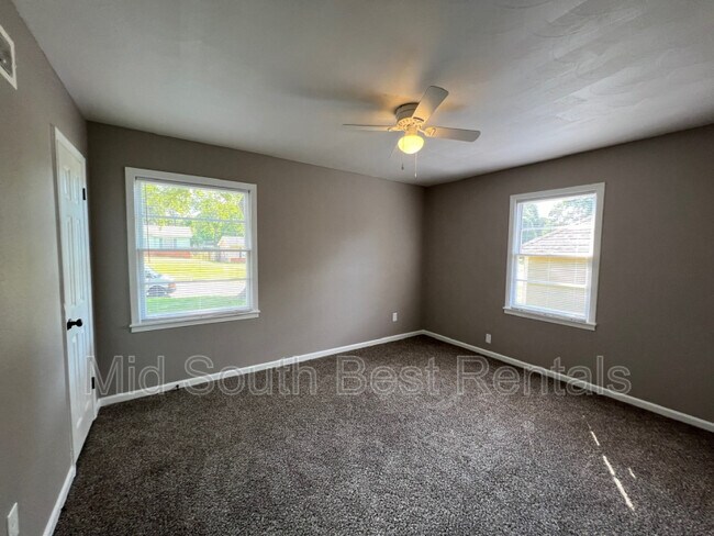 Foto del edificio - 1390 Abernathy Rd