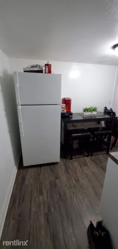 Foto del edificio - 1150 SW 24th Ave