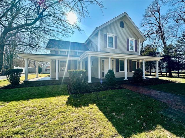 Foto principal - 496 N Country Rd
