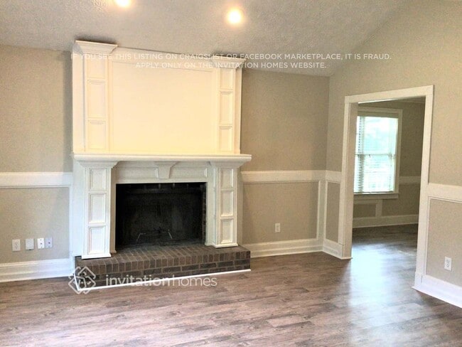 Building Photo - 4796 Shallow Ridge Rd NE