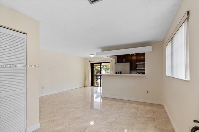 Building Photo - 6316 SW 136th Ct