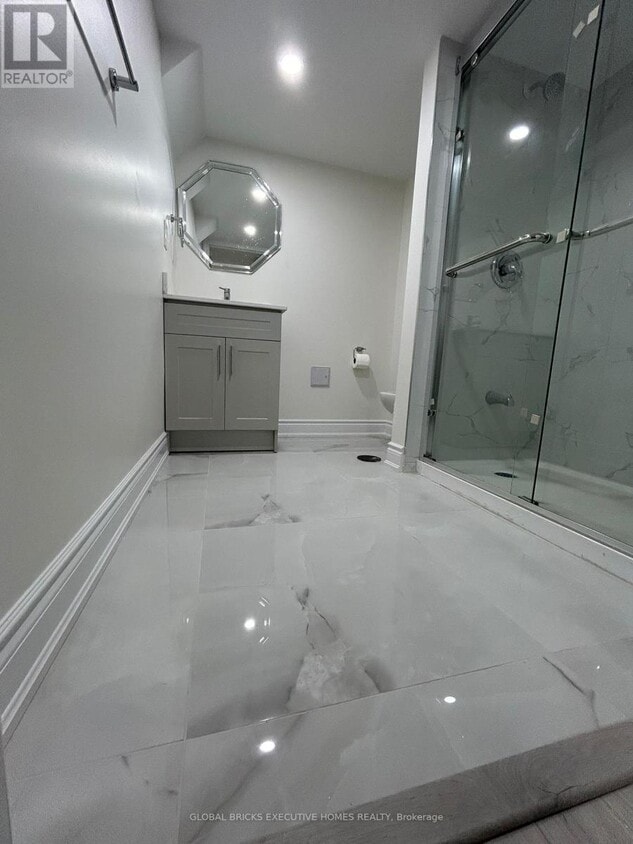 Building Photo - 91 Higgins Ave