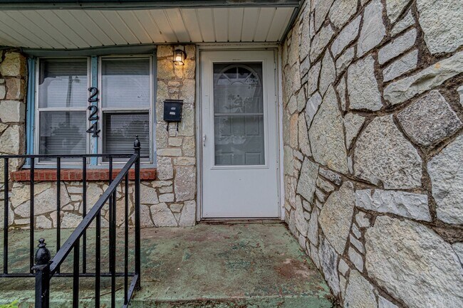 Foto del edificio - 3 Bed 1 Bath in Midwest City!