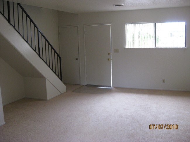 Building Photo - 3306 Del Monte Blvd