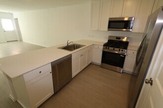 Building Photo - 6245 Alder Crk Dr