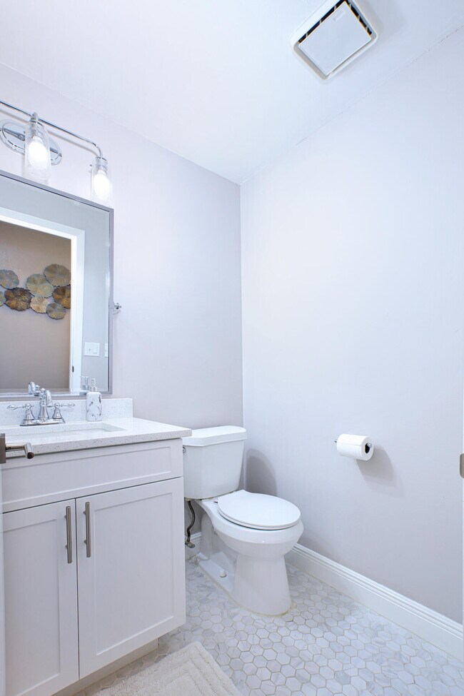 Foto del edificio - 2186 Amesbury Cir