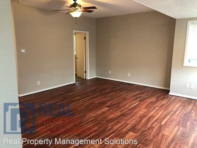 Foto del edificio - 4 br, 2 bath House - 7110 SE Cora St