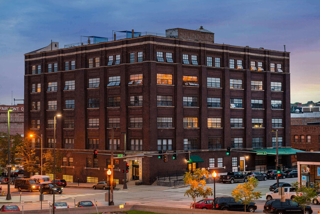 Foto del edificio - Skinner Macaroni Lofts