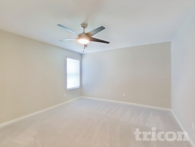 Building Photo - 2901 Grand Finale St