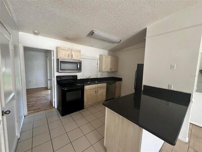 Building Photo - 1109 Woodman Way