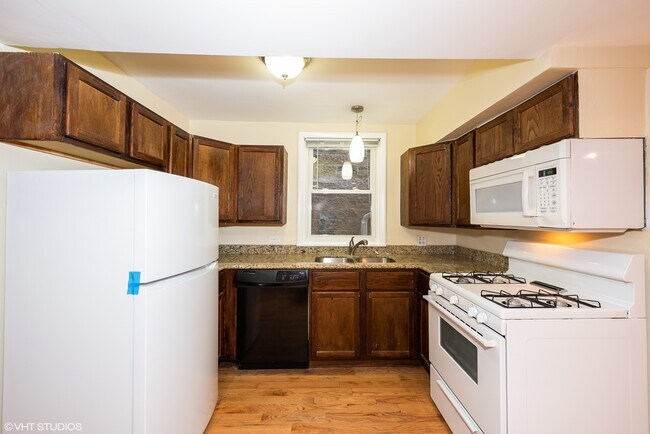 Foto del edificio - 848 W Lill Ave