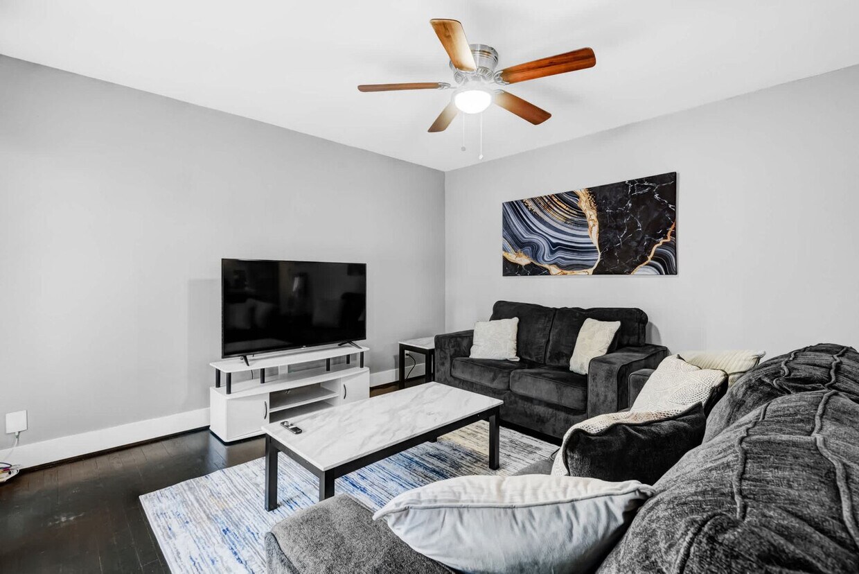 Foto principal - 2218 Hazard St