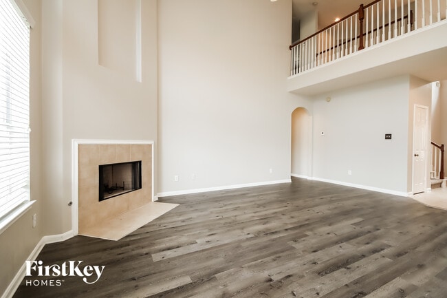 Foto del edificio - 14419 Stonebury Trail Ln