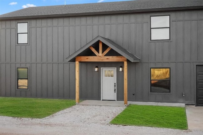 Building Photo - 26218 N 2960 Rd