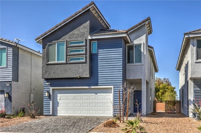 Building Photo - 3718 Paseo de Paz Ave