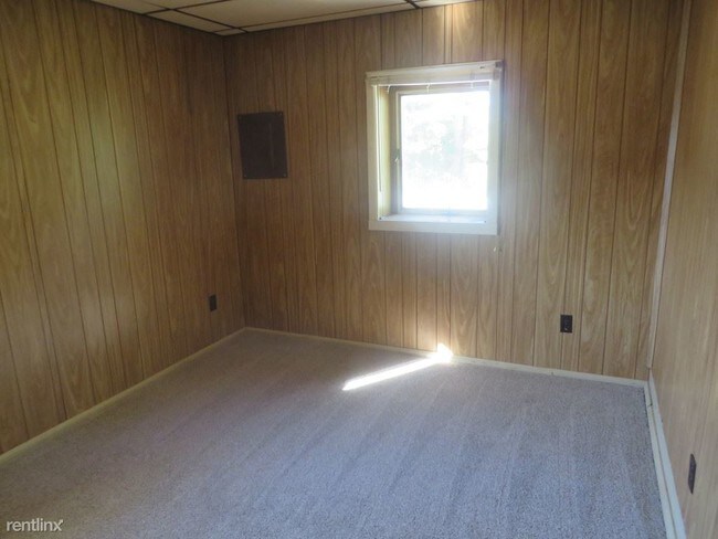 Building Photo - 1 br, 1 bath Duplex - 116 W Railway St Uni...