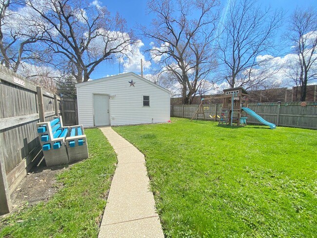 Foto del edificio - 3 Bedroom Home in Hammond
