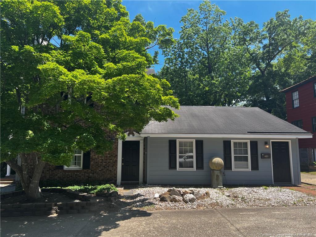 Foto principal - 202 Woodside Ave