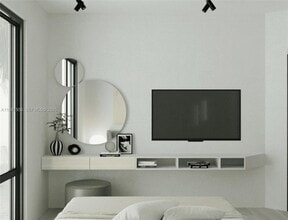 Building Photo - 2479 NE 192 St