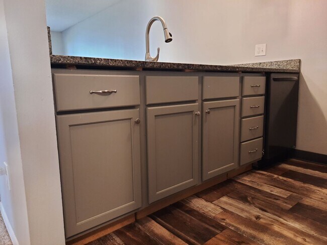 Foto del edificio - 1114-1116 East McKinley Avenue