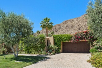 Building Photo - 76900 Avenida Fernando