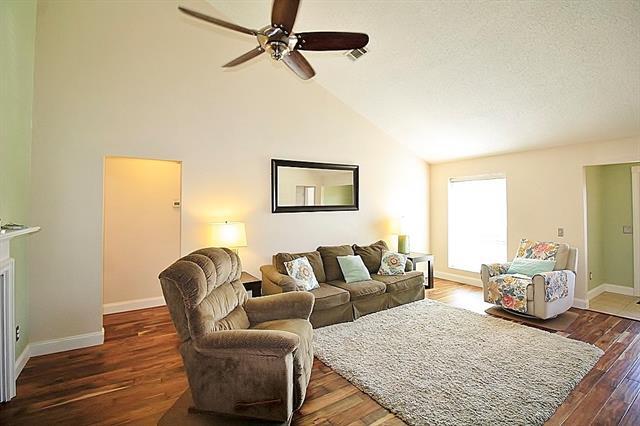 Foto del edificio - 314 Pool St