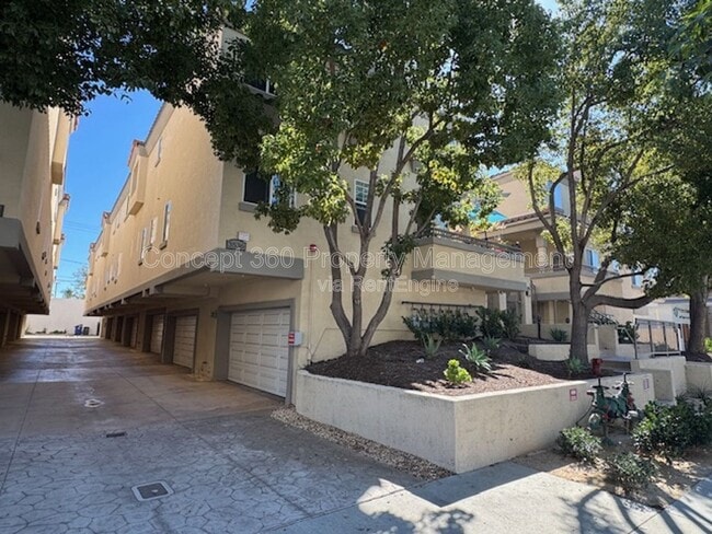 Foto del edificio - 3536 Linden Ave