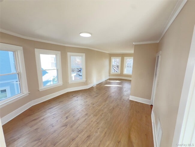 Building Photo - 89 S Cherry St