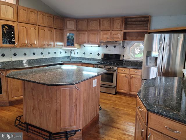 Building Photo - 1138 Beech Dr