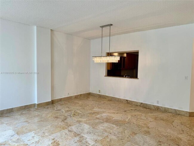 Foto del edificio - 2 bedroom in Aventura FL 33160