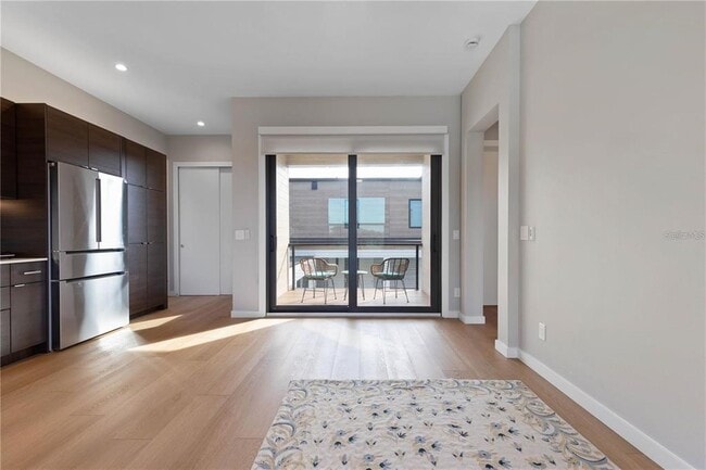 Foto del edificio - 1324 S Daytona Ave