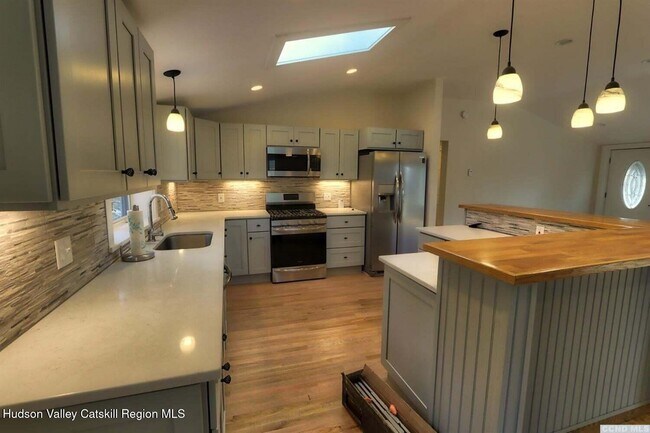 Foto del edificio - 3177 NY-23