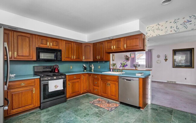 Foto del edificio - 3847 Quakerbridge Rd