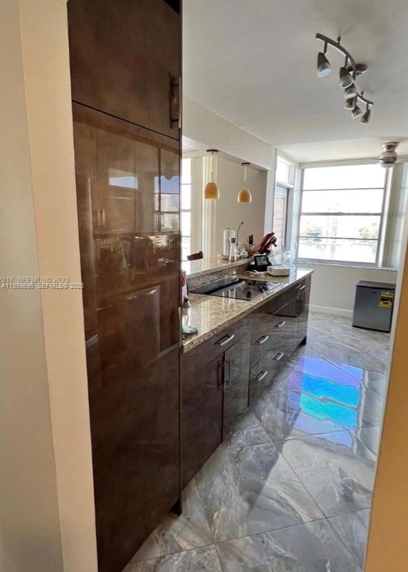 Building Photo - 18041 Biscayne Blvd