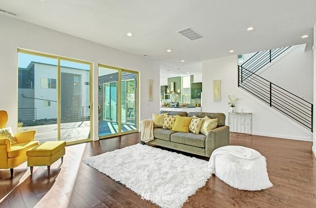 Foto del edificio - 2105 S Orcas St