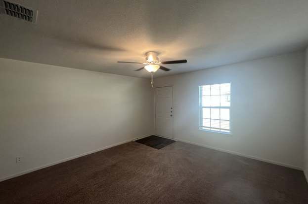Foto del edificio - 11026 Chatham Ct