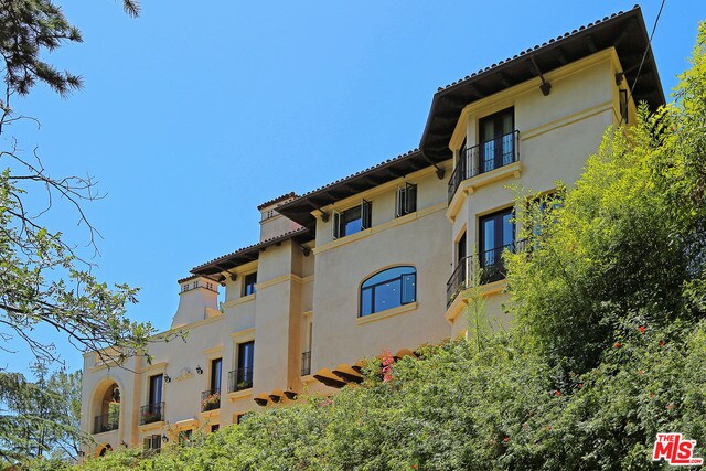 Building Photo - 1244 N Angelo Dr
