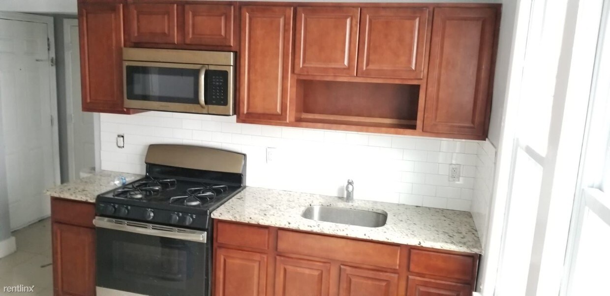 2 br, 1 bath - 67 Halstead St - 2 br, 1 bath  - 67 Halstead St