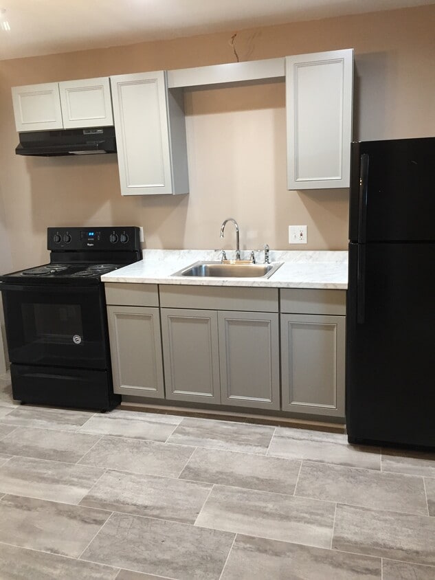 New kitchen - 205 W Irvine St