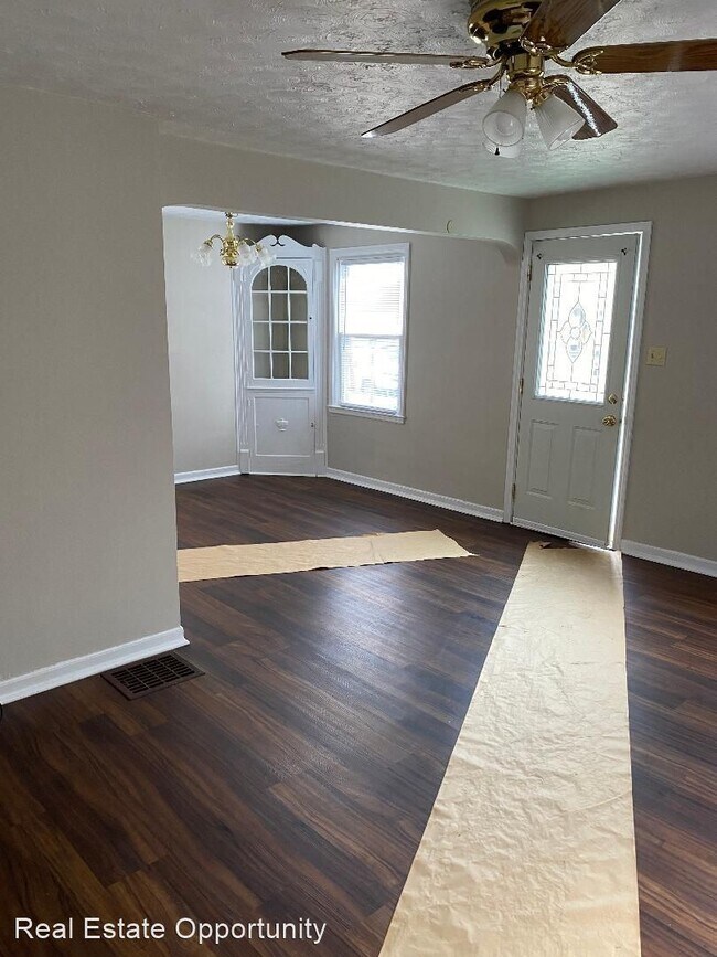Foto del edificio - 3 br, 1 bath House - 2925 Norwood Street
