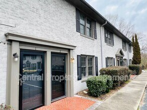 Building Photo - 5003 Edwards Rd