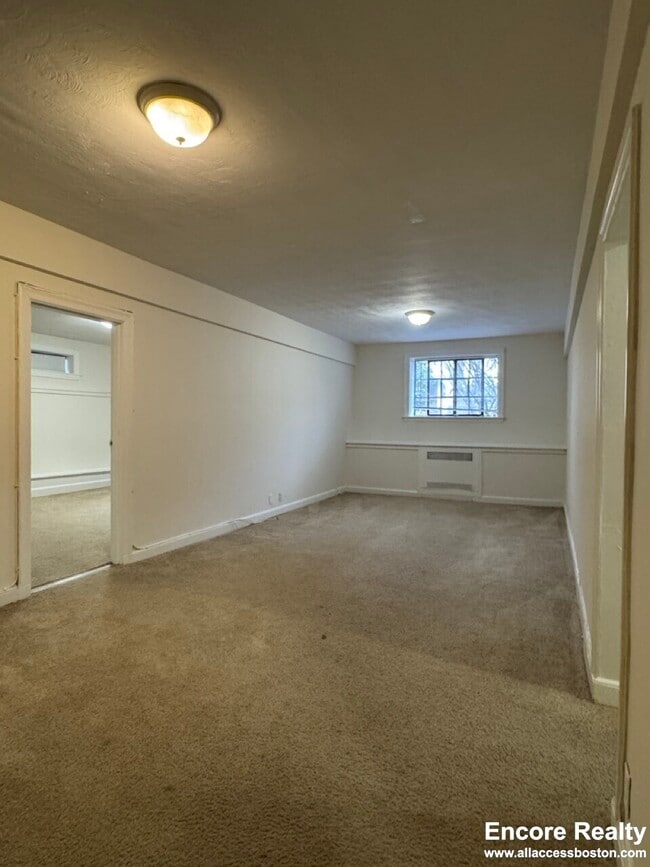 Building Photo - 100 Sewall Ave