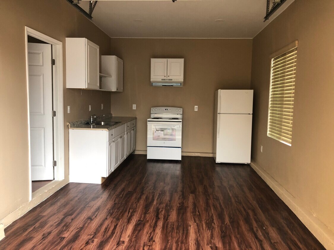 Foto principal - 35814 Banyan Rim Dr