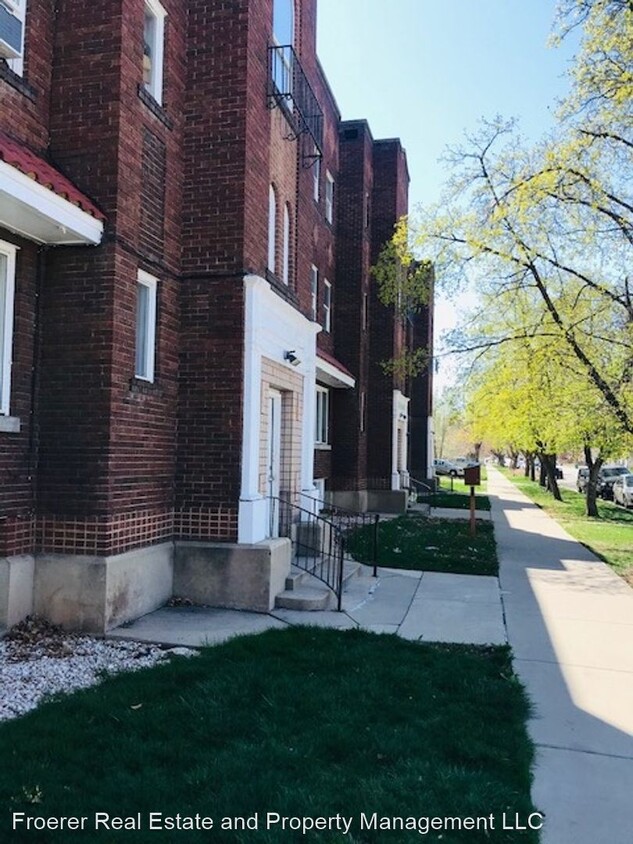 Primary Photo - 2300 Jefferson Ave