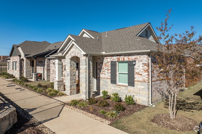 Building Photo - Avilla Towne Center